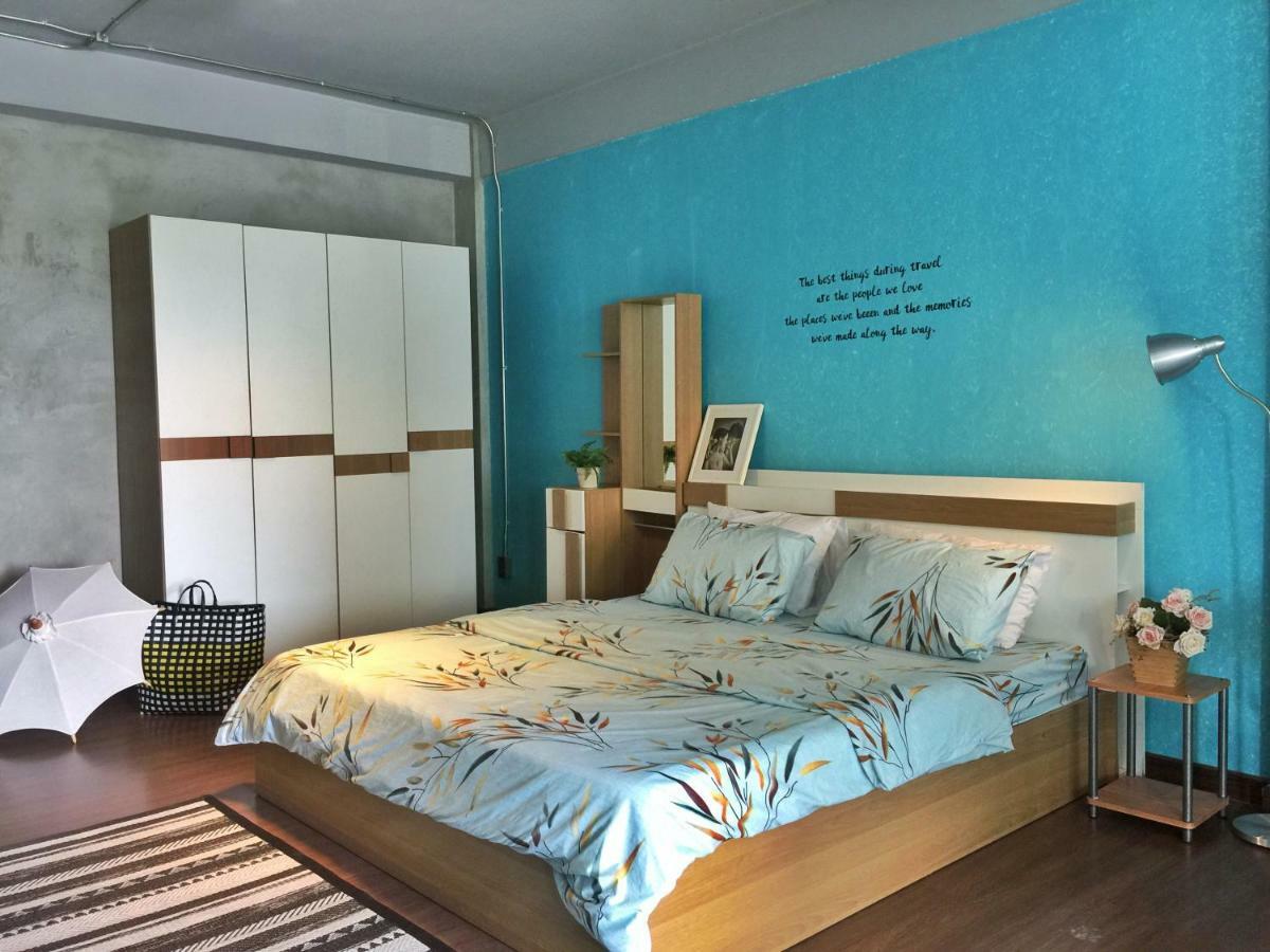 Хостел Five Stars Ratchada 19 Бангкок Экстерьер фото